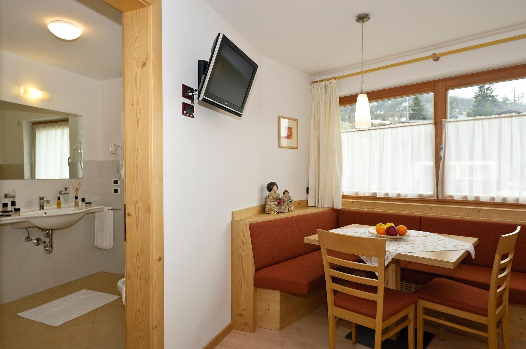 Residence Ciasa Mirasas Badia  Pokoj fotografie