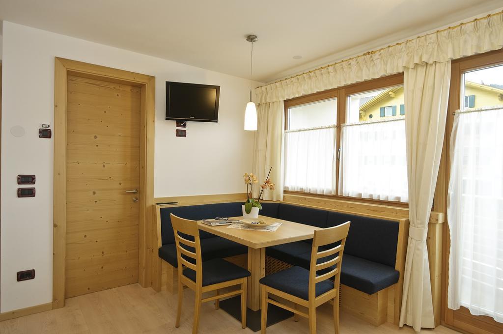 Residence Ciasa Mirasas Badia  Pokoj fotografie