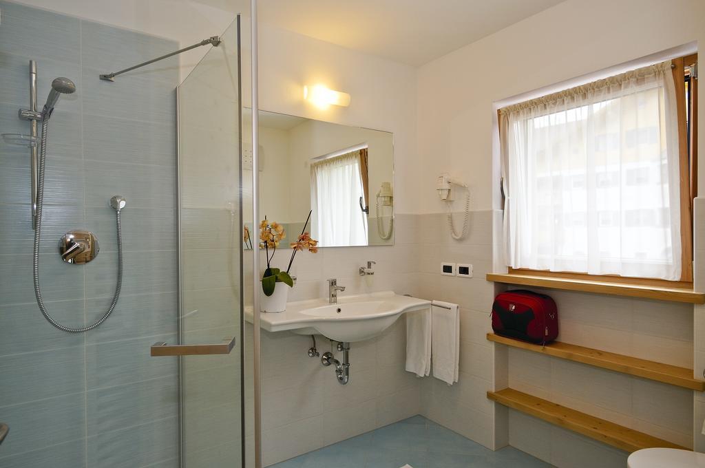 Residence Ciasa Mirasas Badia  Pokoj fotografie